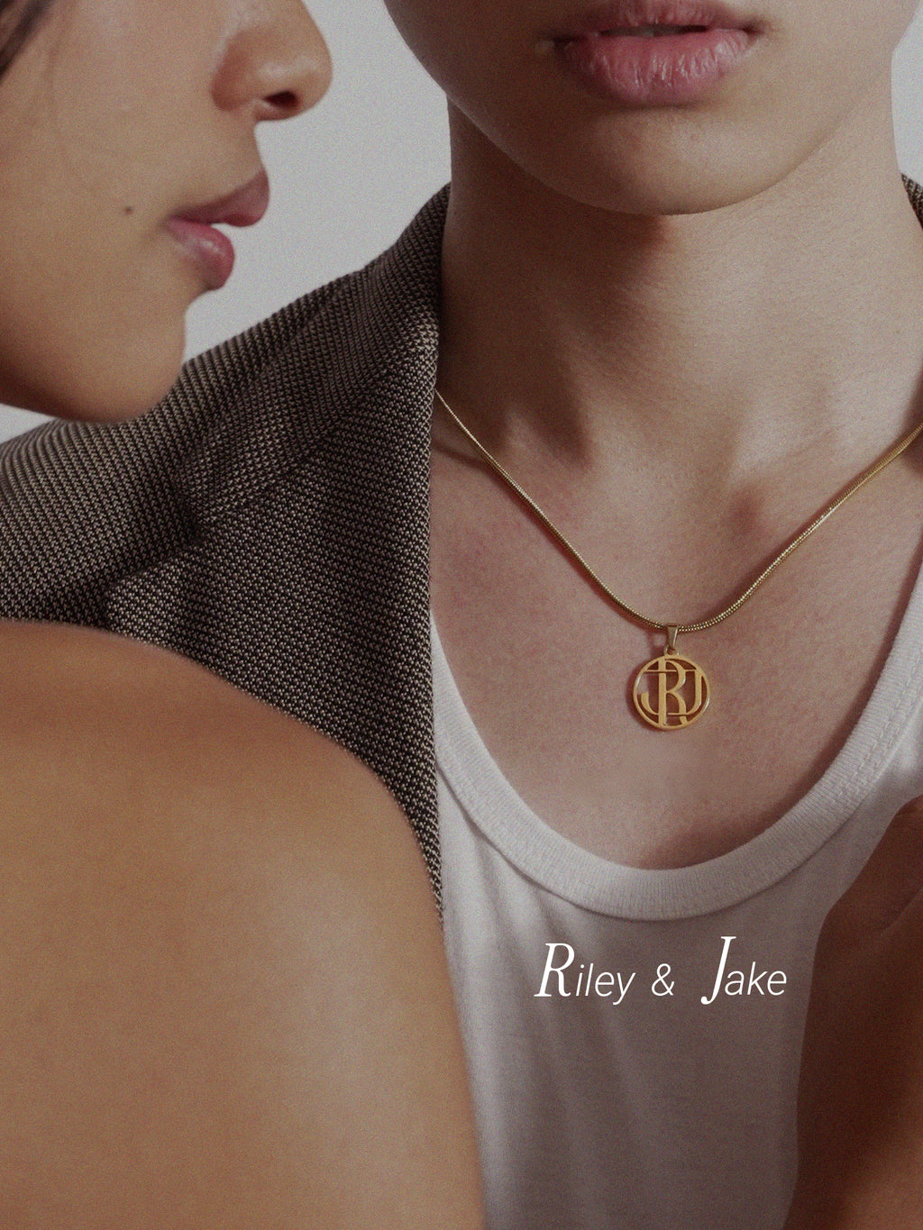 18k Gold Entwine Necklace