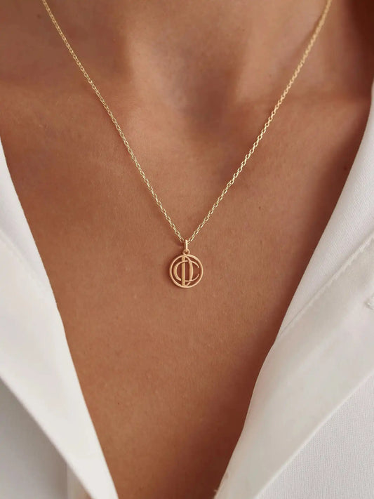 18k Gold Entwine Necklace